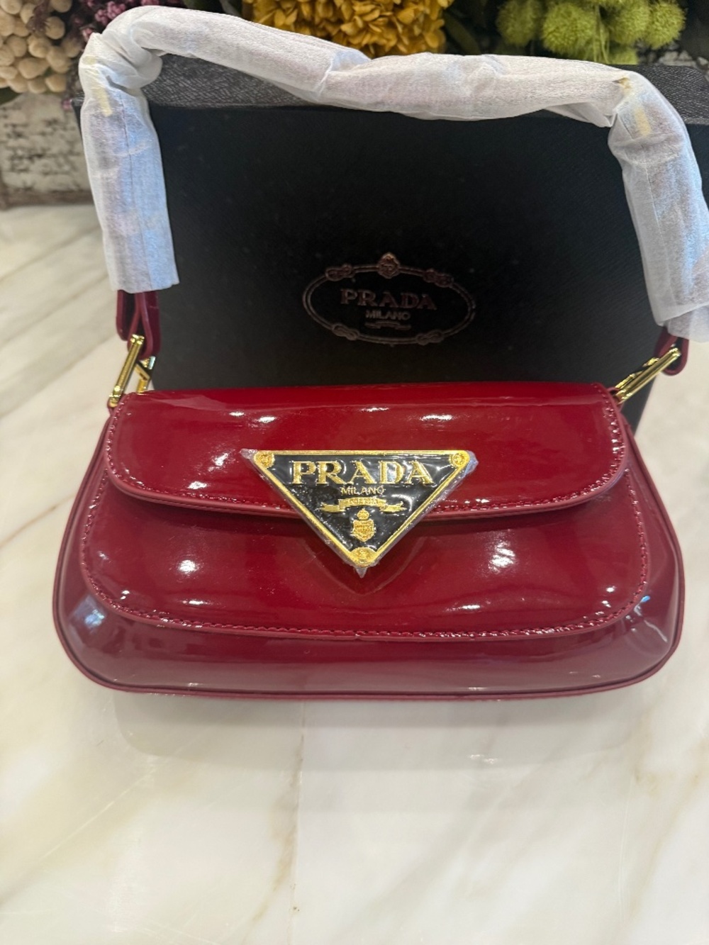Fashionable bag for date night